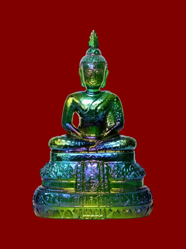 พระแก้วมรกต สำนักพุทธศรีประทีปสร้าง
