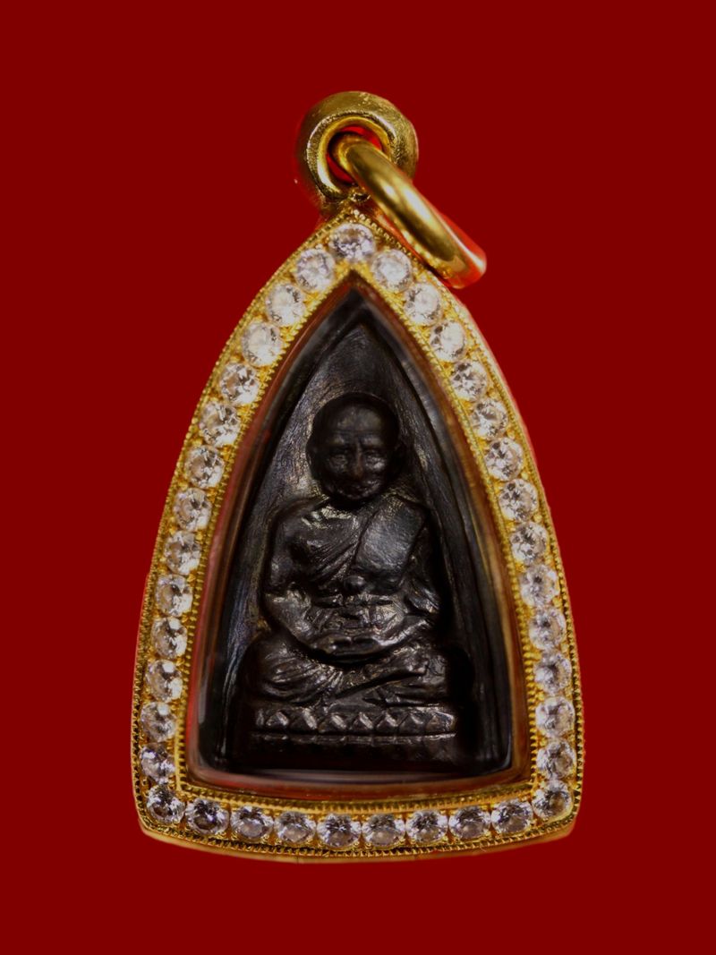 พระหลวงปู่ทวด วัดช้างให้